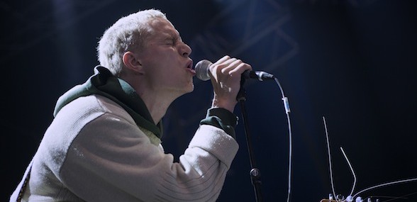 Synd og Skam – kaotisk morgenvækning