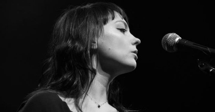 Angel Olsen – bedre end babybilleder