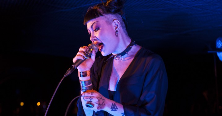 Mendoza – hårdtpumpet eurodance-angreb