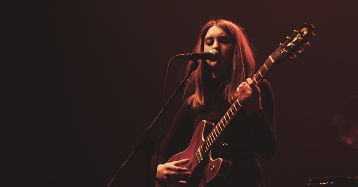 Broken Twin – far away, so close