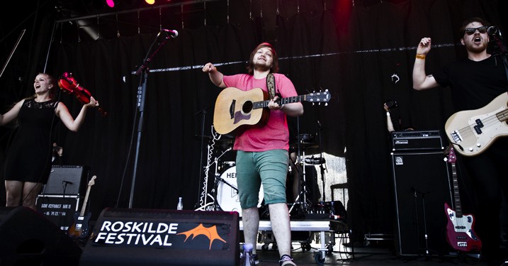 Heimatt – veloplagte folkdrenge åbnede Rising-scenen