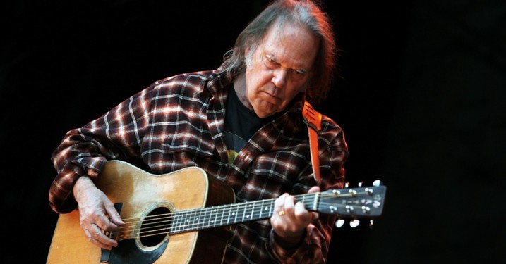 Neil Young – farmandsrock med nerve og nødvendighed