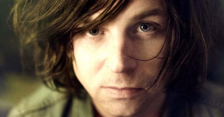 Hør Ryan Adams’ dybtfølte country-cover af Taylor Swifts ‘Bad Blood’