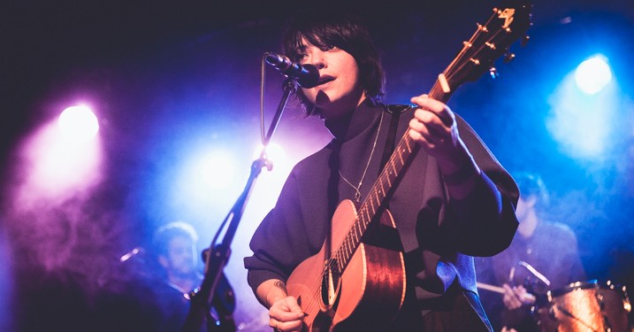 Sharon Van Etten – en enorm stemme klædt i porcelæn