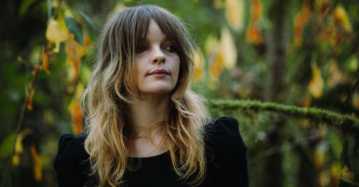 Jessica Pratt er helt sin egen på ‘On Your Own Love Again’