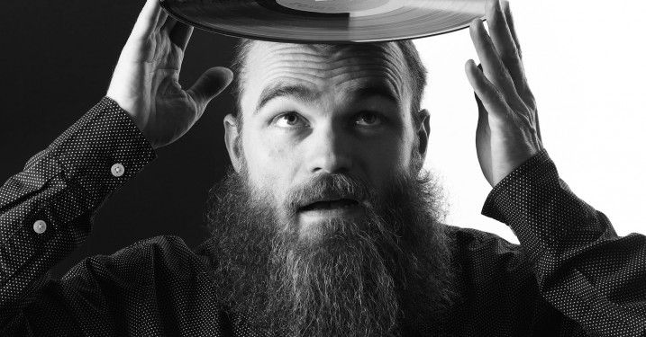 Lyt: Raske Penge omfavner fremtiden på den nye ‘Hvem ved?’