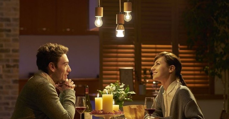 Sonys nye elpære har Bluetooth-højtaler