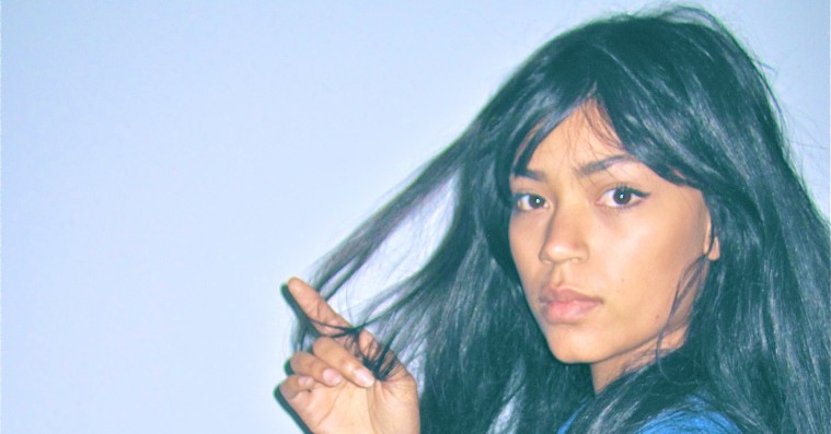 Hør Kwamie Livs betagende nummer til ‘Guldkysten’ – lavet med legendarisk ‘Twin Peaks’-komponist