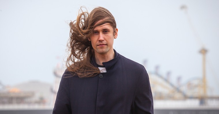 Jaakko Eino Kalevis sfæriske drømmepop er et kitschet, men frisk pust fra de tusind søers land