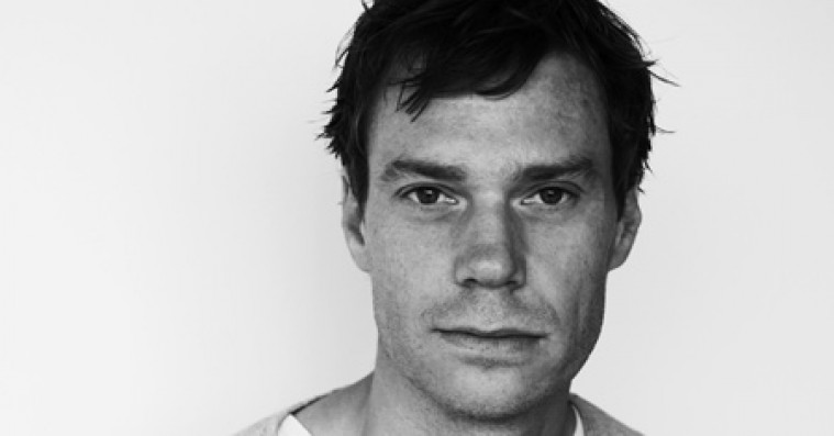 Dansk manuskriptstjerne optager instruktørdebut på Roskilde Festival i dag