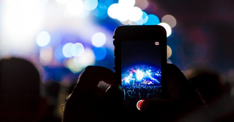 Kommentar: Husk at få snuden lidt ud af smartphonen, Roskilde