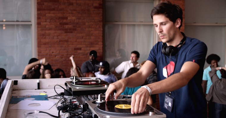 Soundvenue Forpremiere: Se den pulserende Daft Punk-film ’Eden’ ved eksklusiv visning