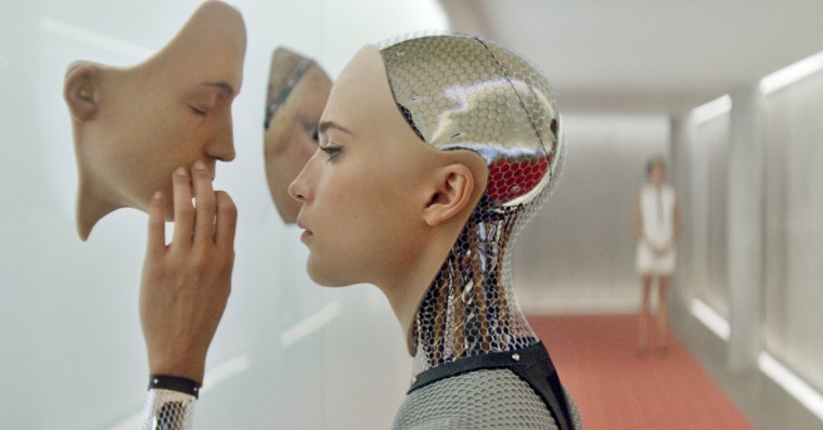 ‘Ex Machina’ dramatiserer de helt store tanker