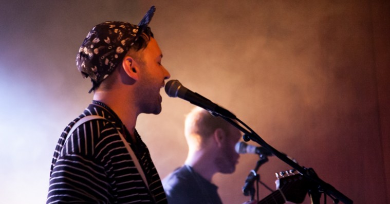 Ingen tjekkede deres telefoner under eminemt koncert fra Unknown Mortal Orchestra