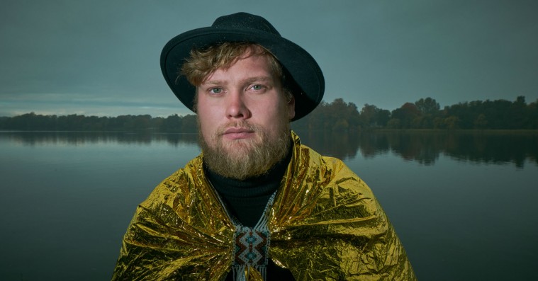 Hymns From Ninevehs søndagsalbum bobler af længsel og optimisme