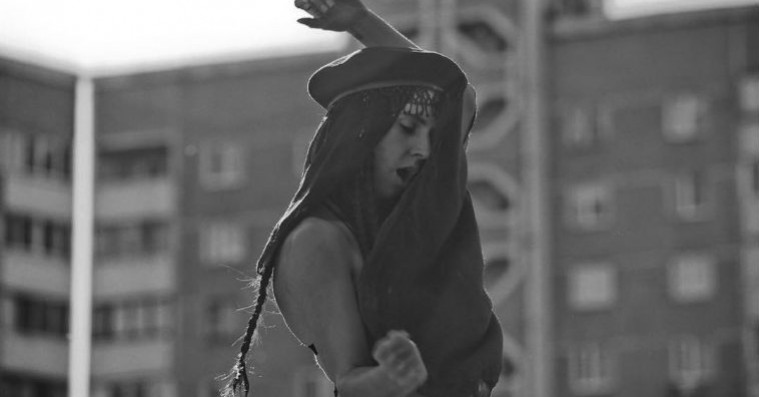 Mø starter ny, kreativ legestue for sig selv og sine fans i samarbejde med Microsoft