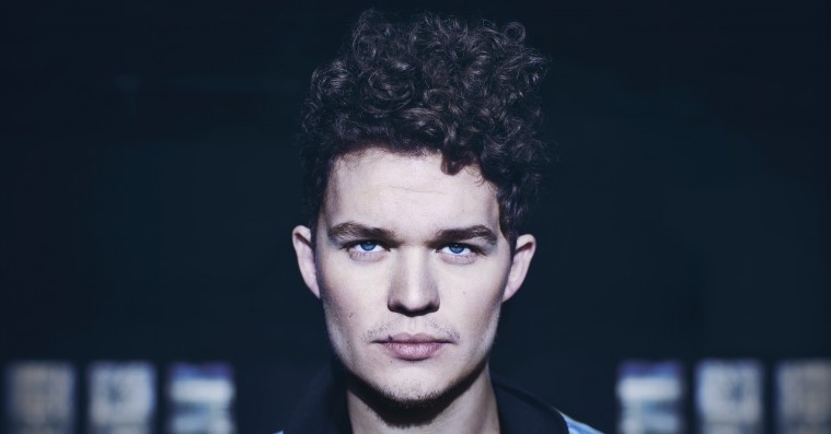 Martin fra X-Factor annoncerer første koncert som SaveUs