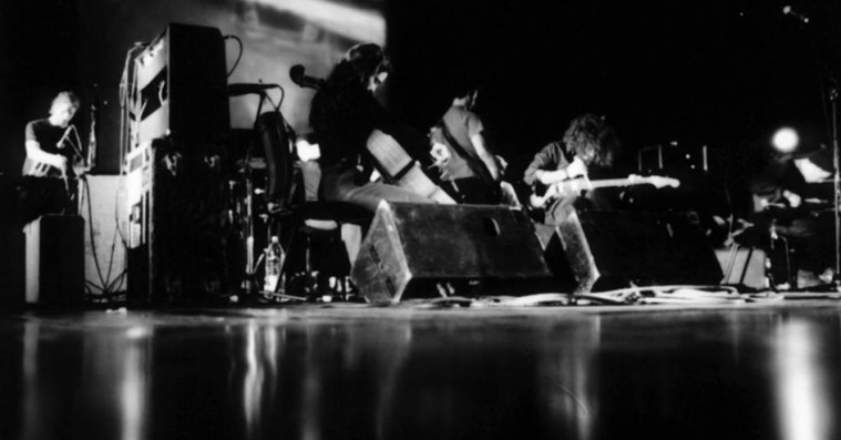 Godspeed You! Black Emperor leverede mættet totalteater i Den Grå Hal