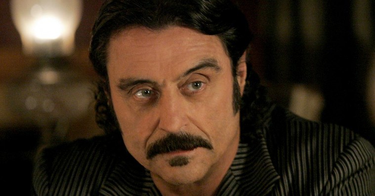 Flere ‘Game of Thrones’-clues: Ian McShane »bringer nogen tilbage« i sjette sæson – men hvem?