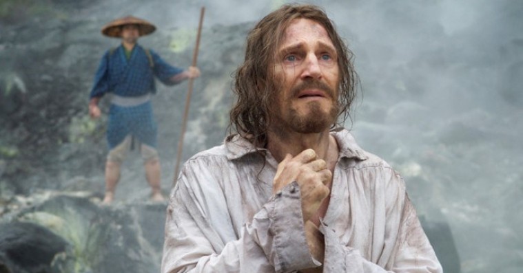 Se det første billede af Liam Neeson fra Martin Scorseses hjertebarn, ‘Silence’