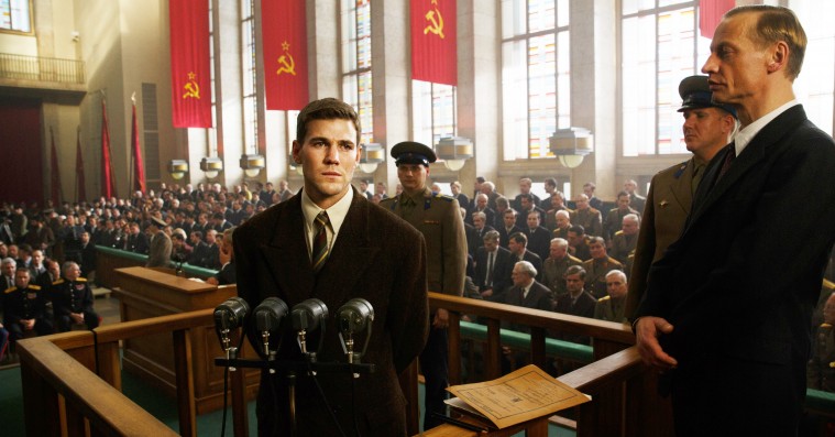 Derfor skal du se ’Spionernes bro’, selvom du har afskrevet Spielberg for længst