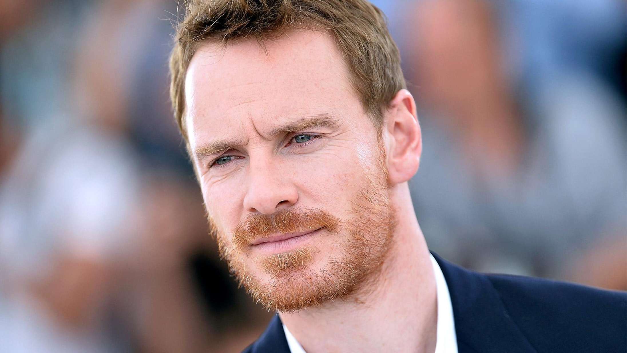 Se det første billede af Michael Fassbender i ’Assassins Creed’