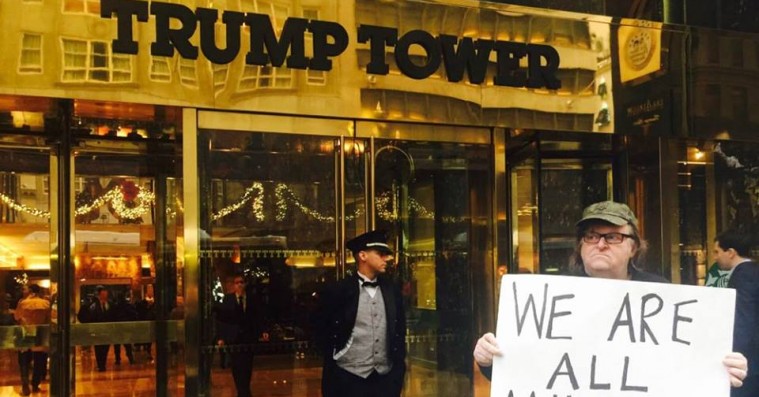 Læs Michael Moores personlige brev til Donald Trump