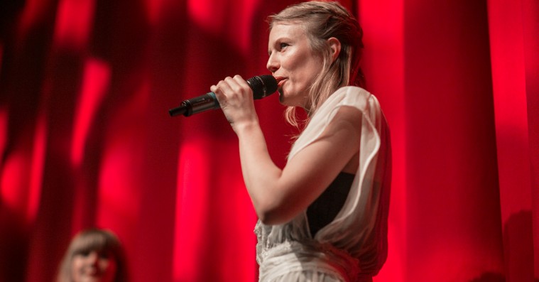 Stor billedreportage: Steppeulven blev uddelt i Bremen Teater