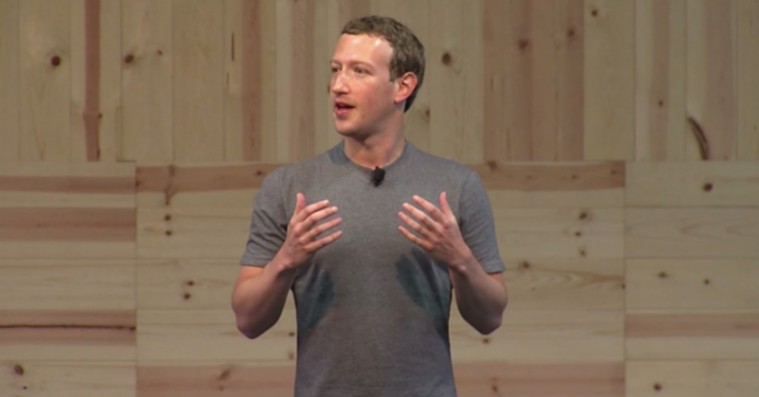 Mark Zuckerberg deler billede af sin garderobe: Har stadig kun college-kluns