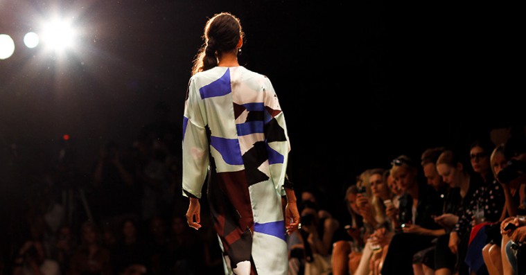 Er modeugen i krise? Flere etablerede brands dropper fortsat catwalken