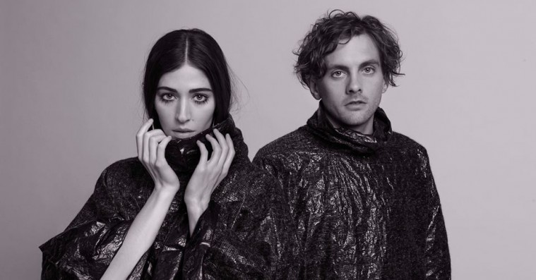 Chairlift balancerer mellem Beyoncé-værdig pop og krøllede eksperimenter