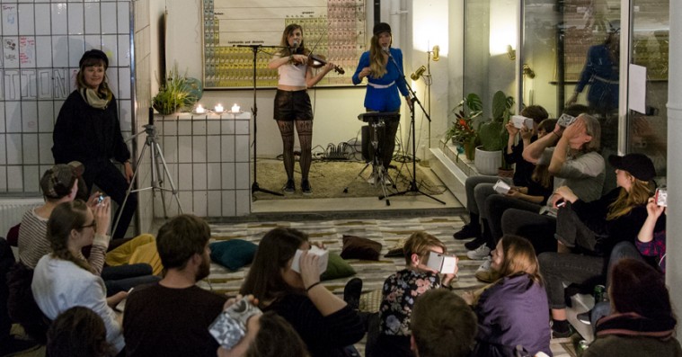 Interview med danske virtual reality-pionerer: Er VR-koncerter fremtiden?