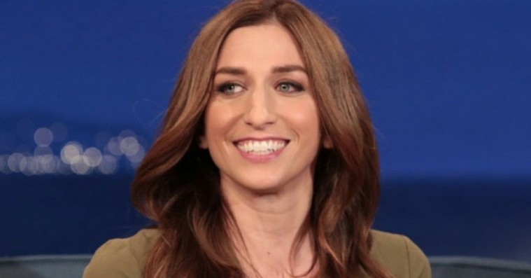 Stjernerne kan ikke leve uden Twitter: Chelsea Peretti lancerer ironisk ’Save Twitter’-kampagne