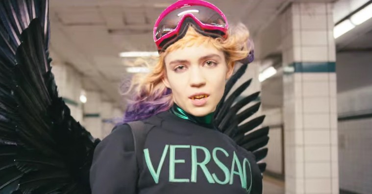 Fem grunde til at vi elsker Grimes’ stil: Under huden på punk/manga-æstetikeren