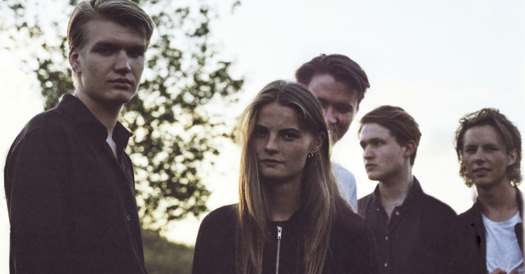 Premiere: Hør Navneløs’ nye album ‘Lava‘ og læs deres personlige track-by-track-gennemgang