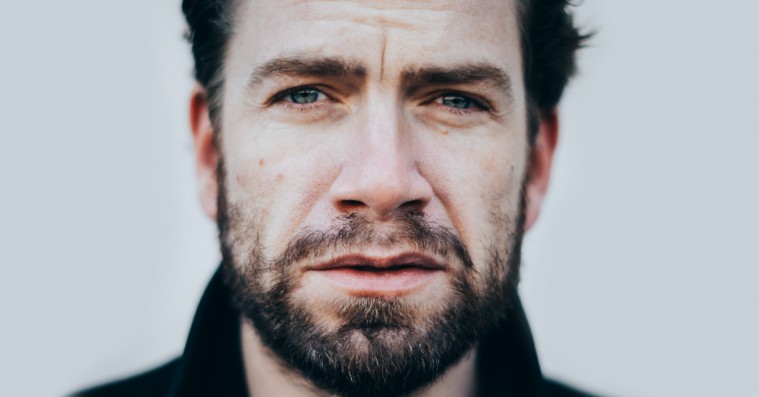 Interview: Nikolaj Lie Kaas bliver, til festen er slut