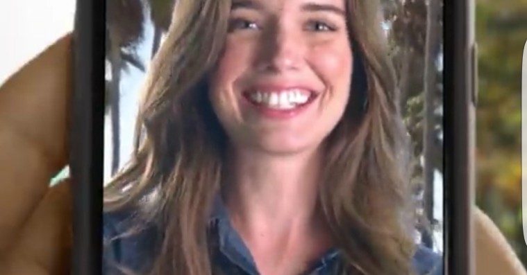 Snapchat udruller en kæmpeopdatering til chatten med GIFs, klistermærker og videochat