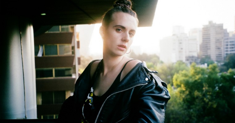 Mø starter digitalt klippe/klistre-magasin, der skal blive til i samarbejde med fans
