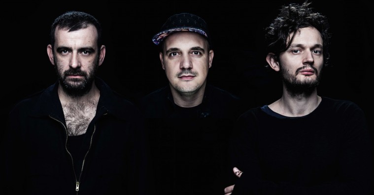 Moderat går hver til sit