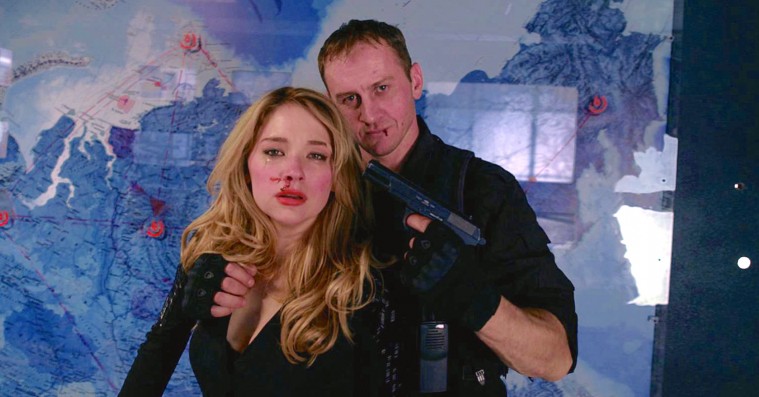 ‘Hardcore’-instruktør svarer tilbage på sexismeanklager efter credit-liste med ‘Pige på Bordel’ 1-29