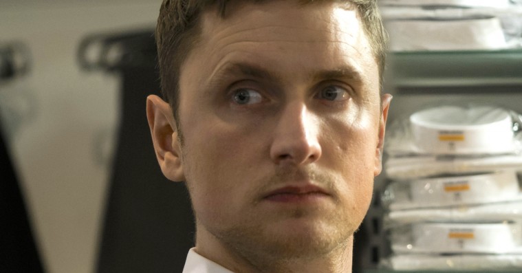 Mikkel Boe Følsgaard om ’De standhaftige’: »Mine ben sov konstant i seks uger«