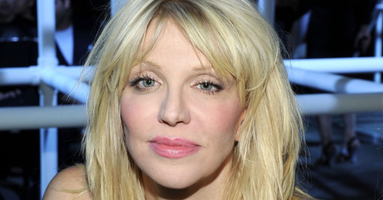 Courtney Love teaser om mulig Hole-reunion på Instagram