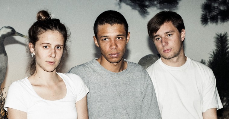 Hold øje med danske Silvester: Din sommers psykedeliske strandsoundtrack