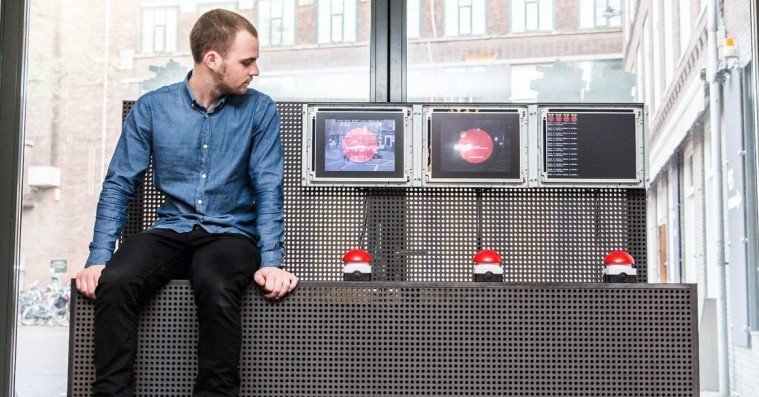 Trailerpark I/O tilføjer kontroversiel belgisk kunstner til programmet