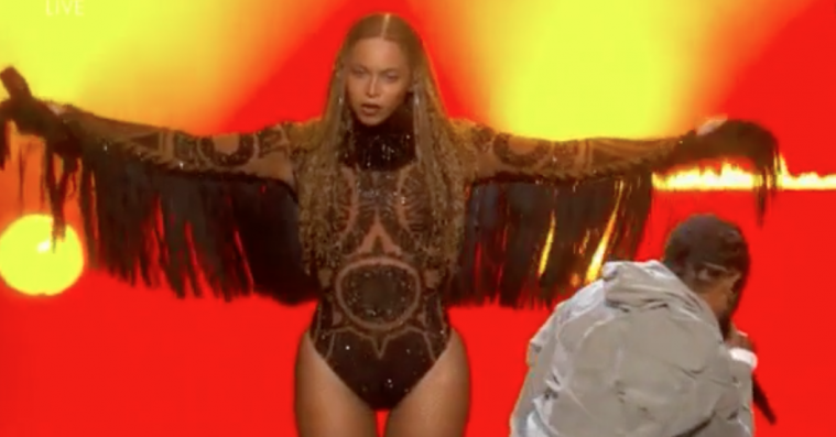 Himmel, hav og helvede stod i ét: Se Beyoncé og Kendrick åbne årets BET Awards med ærefrygtindgydende show