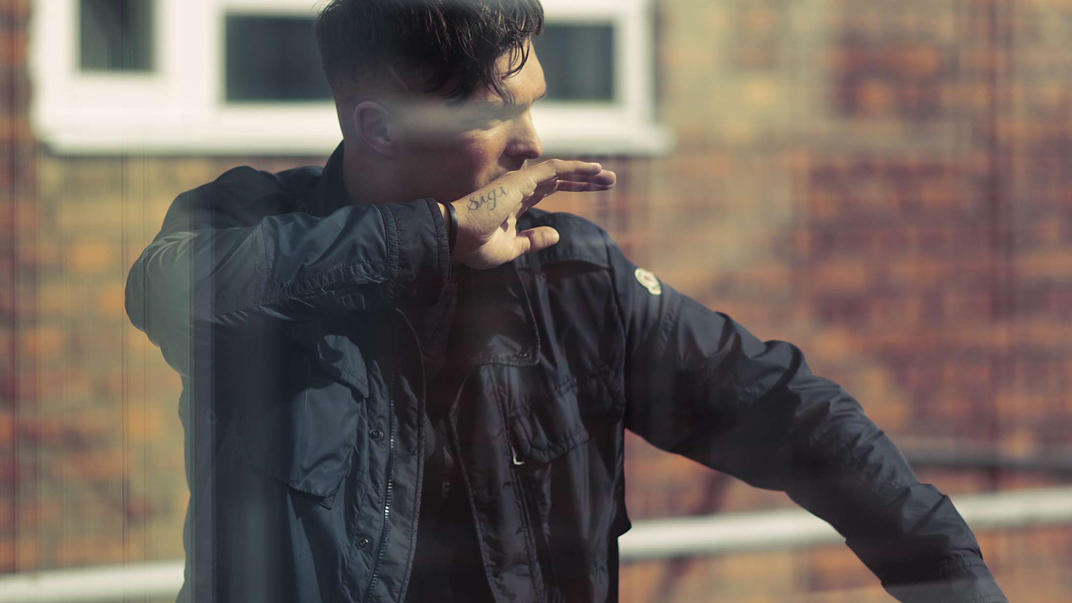 Gilli er tilbage: Hør hans første single i 2017, ‘La Varrio (El Barrio)’