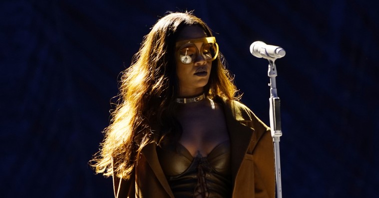 Rihanna på Refshaleøen: Diamanten strålede kun momentvist