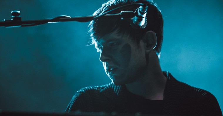 James Blake deler følsomt cover af Don McLean-klassikeren ‘Vincent’