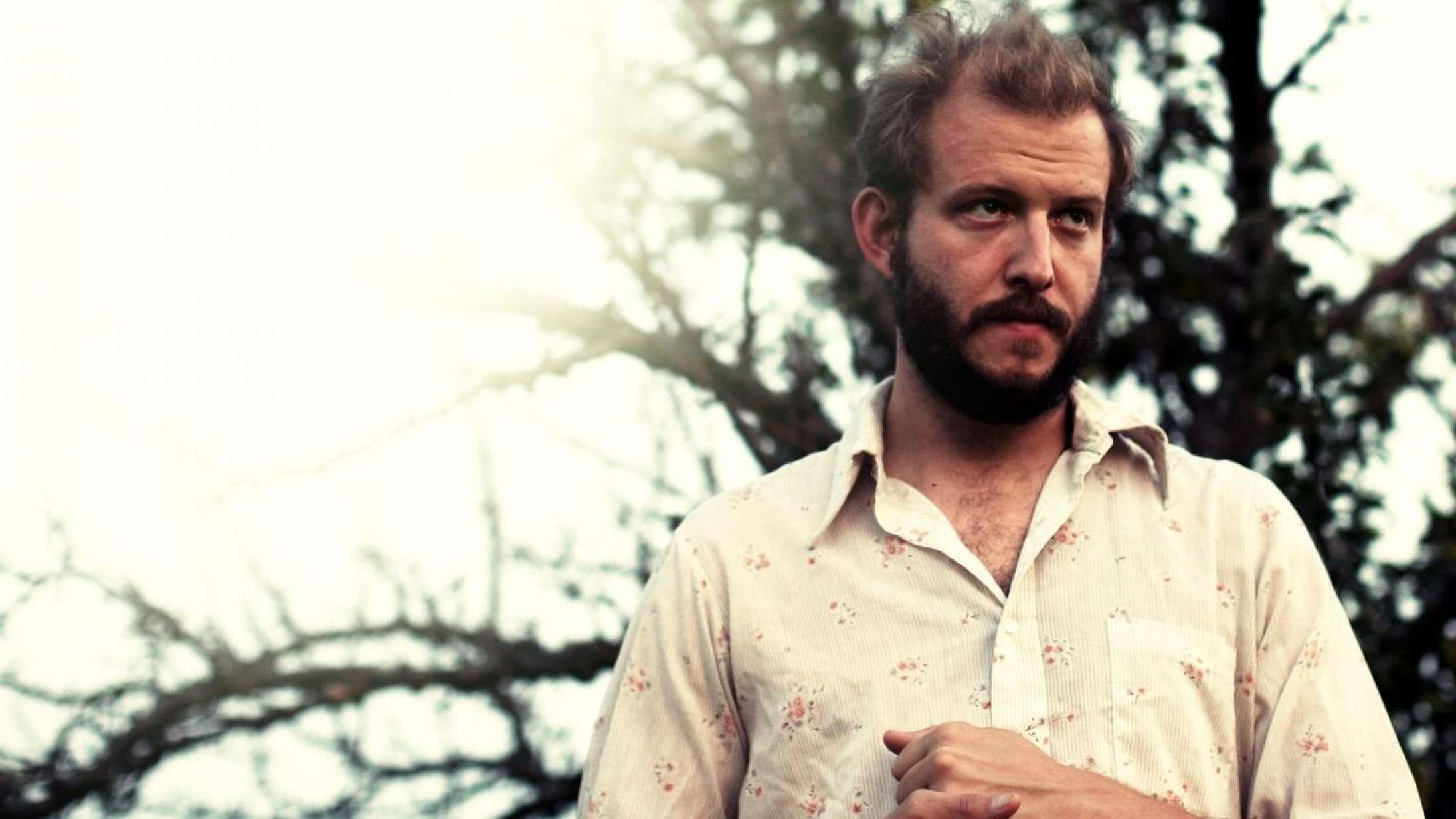 Bon Iver deler ny sang fra kommende album – hør ’33 ‘GOD”