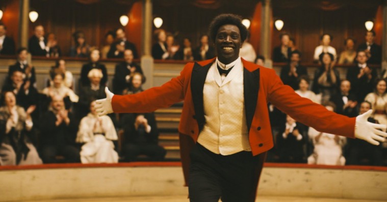 ’Monsieur Chocolat’: ‘De urørlige’-stjerne og Chaplins barnebarn redder klichéplaget drama